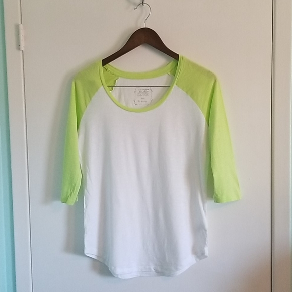 Ricki's Tops - Baseball tee